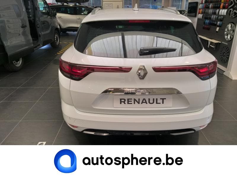 Renault Mégane GRANDTOUR EDITION ONE E TECH PLUG IN HYBRID - 8