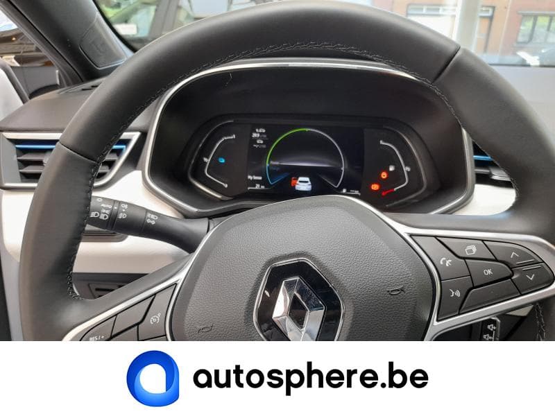 Renault Clio V E-TECH First - 12