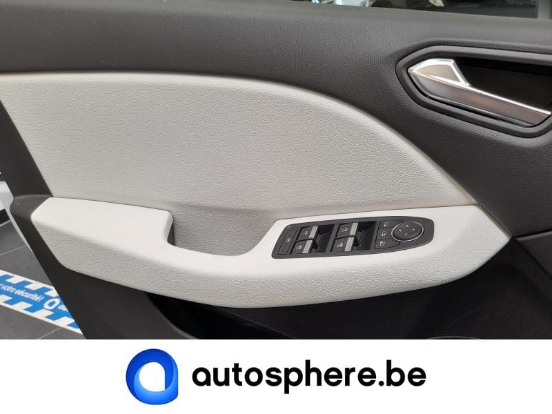 Renault Clio V E-TECH First - 10