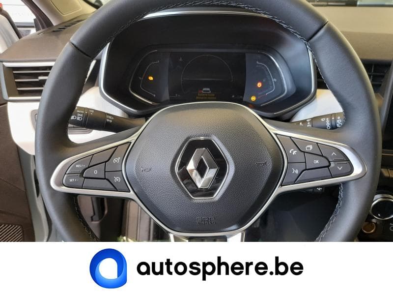 Renault Clio LIMITED -ETECH HYBRID - 10