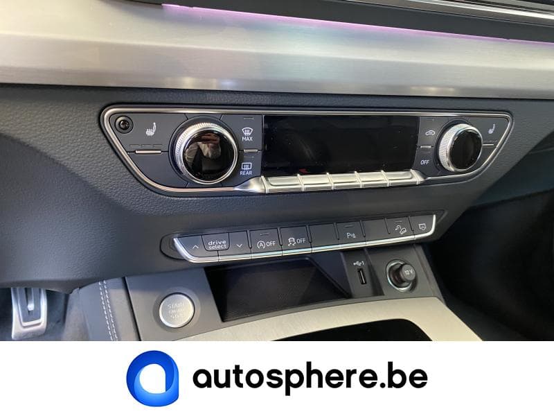Audi Q5 S-Line 40 tdi Quatro - 16