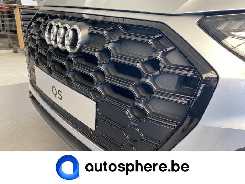 Audi Q5 S-Line 40 tdi Quatro - 9