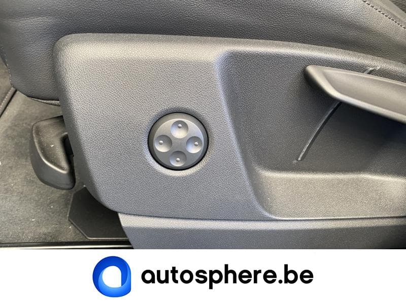 Audi Q5 S-Line 40 tdi Quatro - 23