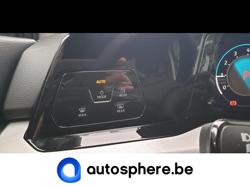 Volkswagen Golf Variant LIFE NAVIGATION-JA 17\'\'-PACK LOUNGE- - 19