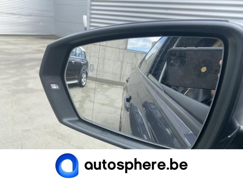 Volkswagen Polo AUTOMATIQUE- GPS COCKPIT-CAMERA - 31