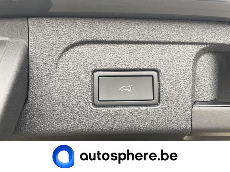 Volkswagen Touran Highline 2.0TDi 150cv - 7 Places/Attache-remorque - 17