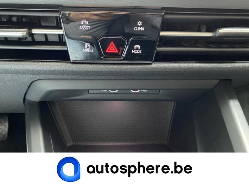 Volkswagen Golf Style 1.4 eHybrid 150cv DSG6 - Phares LED/Caméra - 24