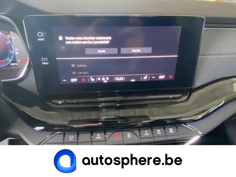 Skoda Octavia Combi Clever+ 2.0TDi 150cv - Toit pano/Attelage - 22