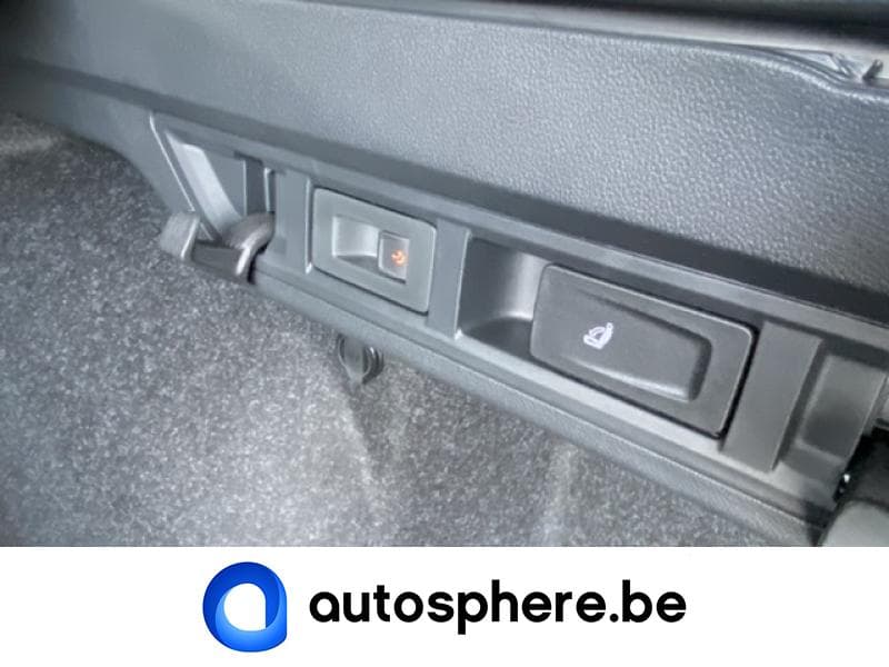 Skoda Octavia Combi Clever+ 2.0TDi 150cv - Toit pano/Attelage - 14