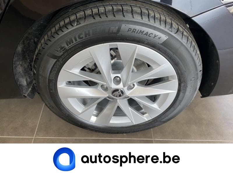 Skoda Octavia Combi Clever+ 2.0TDi 150cv - Toit pano/Attelage - 32
