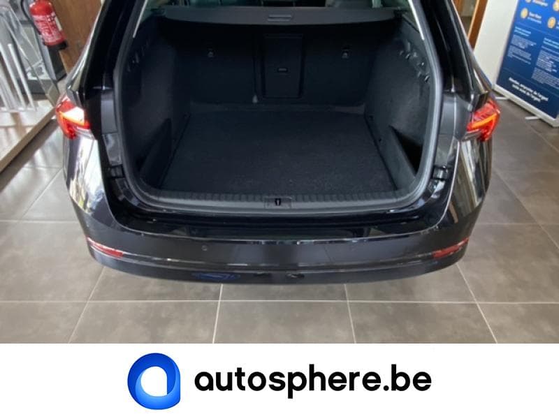 Skoda Octavia Combi Clever+ 2.0TDi 150cv - Toit pano/Attelage - 17