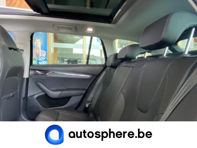 Skoda Octavia Combi Clever+ 2.0TDi 150cv - Toit pano/Attelage - 30