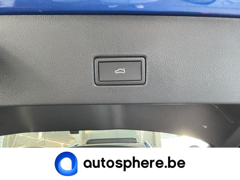 Volkswagen T-Roc Style 1.0TSi 110cv - Toit pano/GPS/Caméra - 12