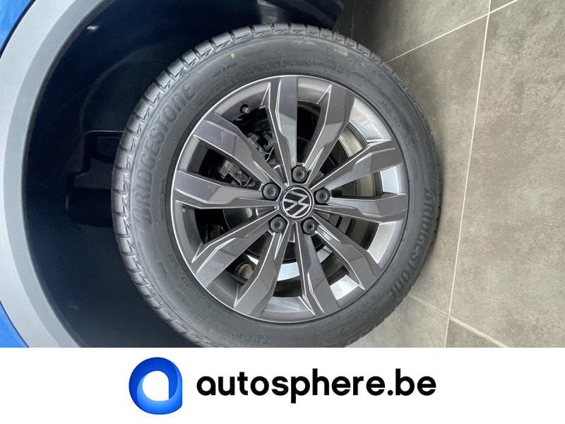 Volkswagen T-Roc Style 1.0TSi 110cv - Toit pano/GPS/Caméra - 27