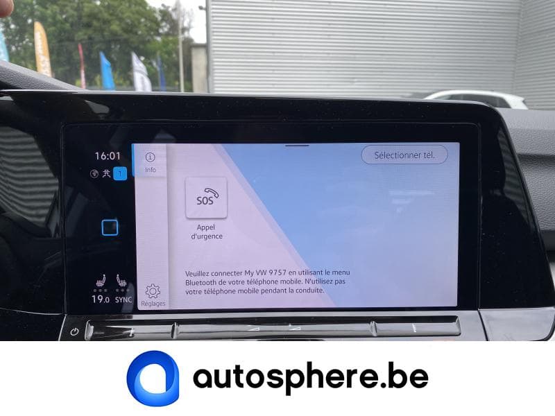 Volkswagen Golf LIFE-CAMERA-GPS+++ - 13