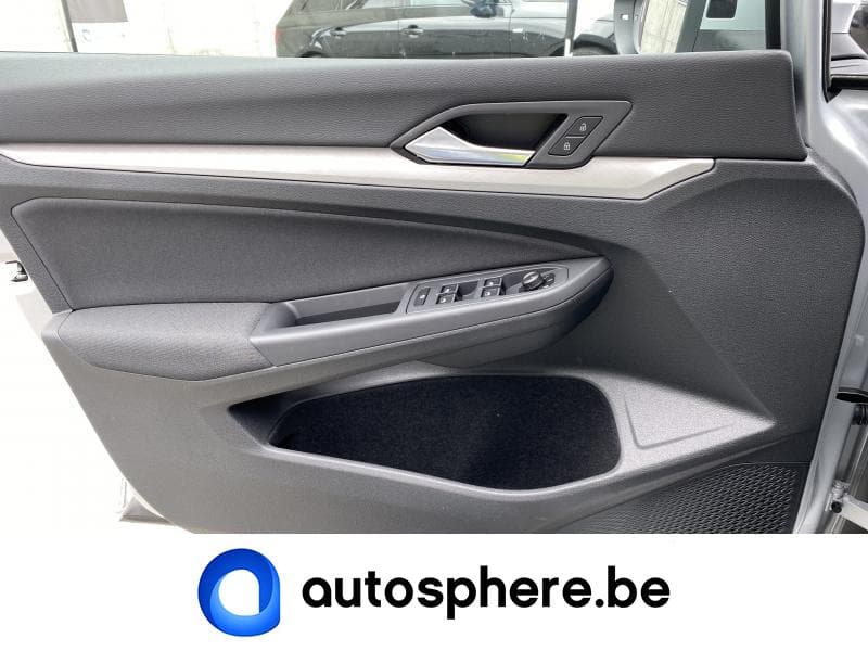 Volkswagen Golf LIFE-CAMERA-GPS+++ - 24