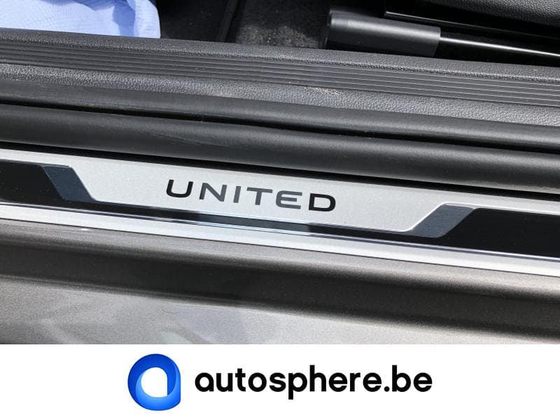 Volkswagen Polo VI UNITED-JA15\'\'-Climatisation-Capteurs-Carplay - 29