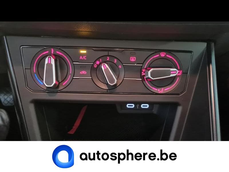 Volkswagen Polo VI Trendline - 18