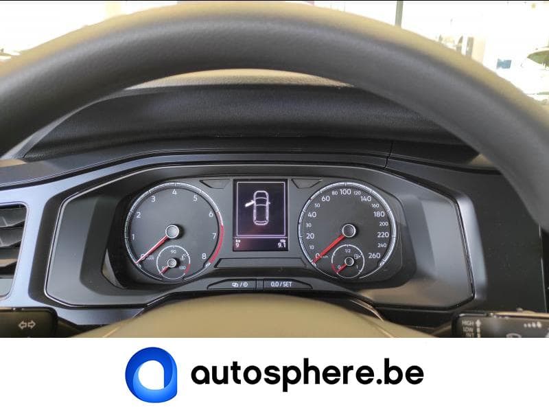 Volkswagen Polo VI Trendline - 10