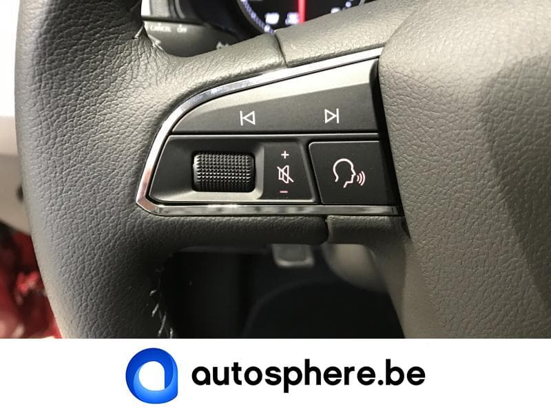 Seat Arona MOVE-AUTO-GPS-App Connect - 12