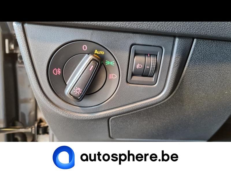 Volkswagen Polo VI Comfortline - 16