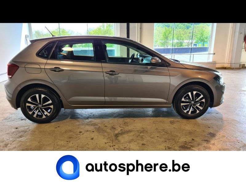 Volkswagen Polo VI Comfortline - 9
