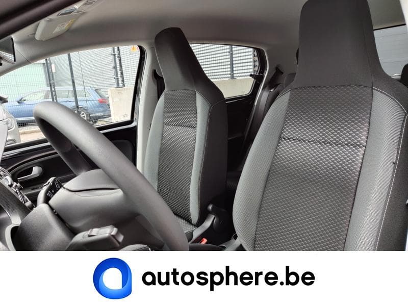 Volkswagen Up! ! Active - 13