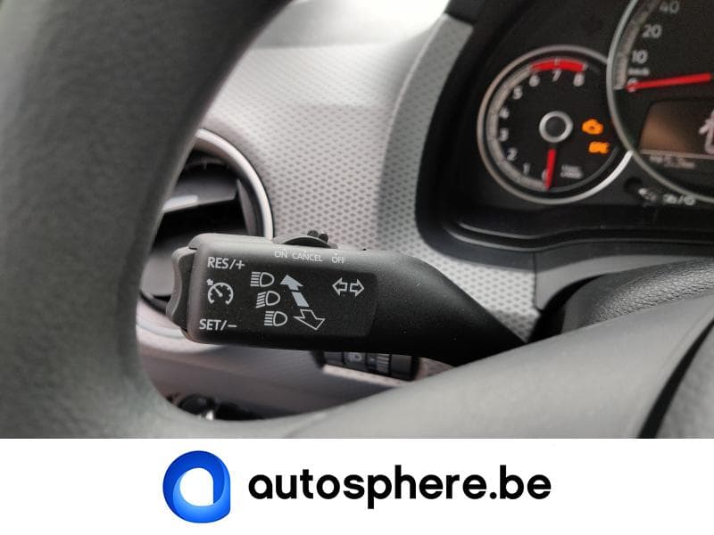 Volkswagen Up! ! Active - 15