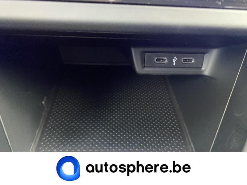 Volkswagen Polo R-LINE*CAMERA*GPS*CLIM*LED+++ - 26