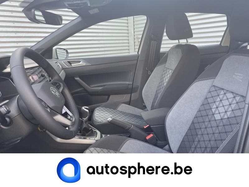 Volkswagen Polo R-LINE*CAMERA*GPS*CLIM*LED+++ - 8