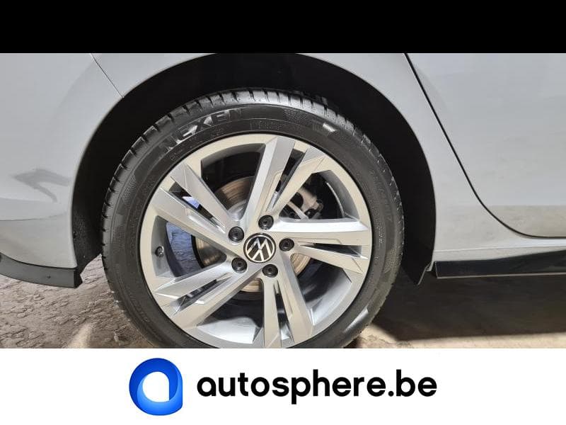Volkswagen Golf R-Line - Dispo en Juin - 10