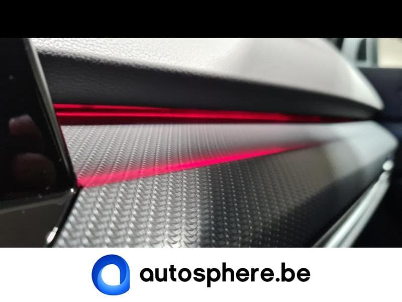 Volkswagen Golf R-Line - Dispo en Juin - 29