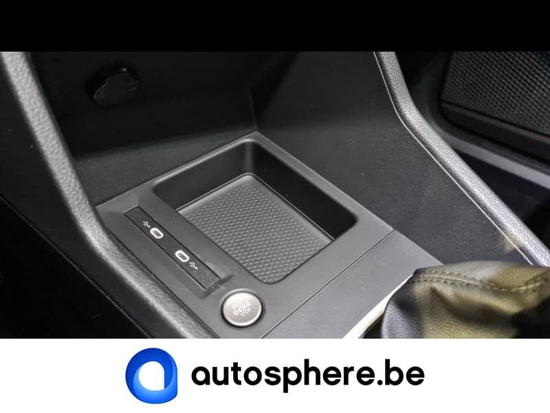 Volkswagen Caddy Maxi Dispo juin 2022 - 18