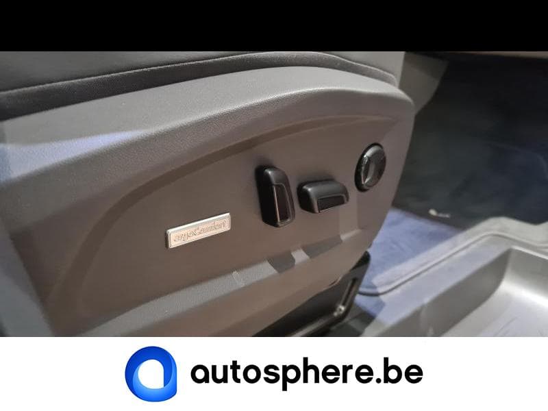 Volkswagen Multivan T7 Style eHybrid 6 places - 13