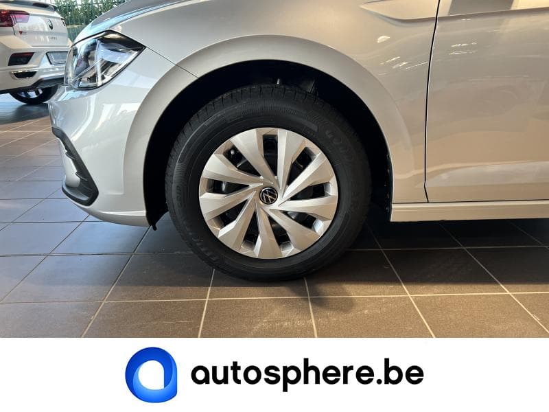 Volkswagen Polo Life - 26