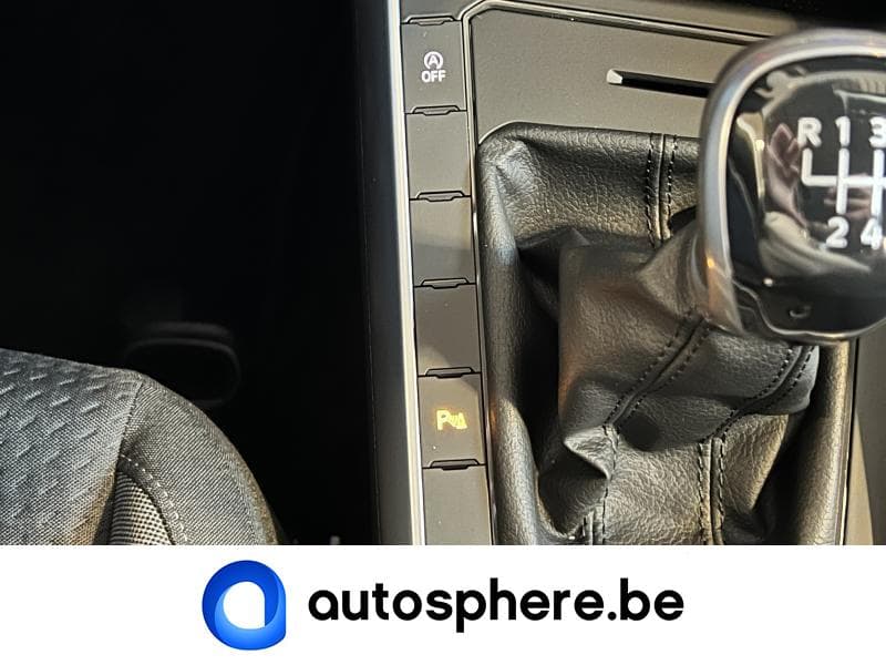Volkswagen Polo Life - 23