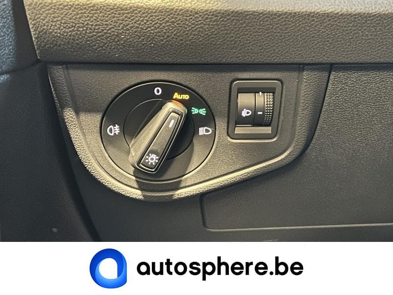 Volkswagen Polo Life - 10
