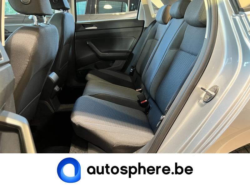 Volkswagen Polo Life - 8