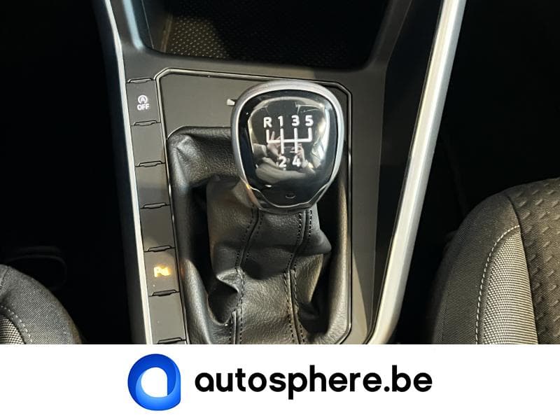 Volkswagen Polo Life - 24