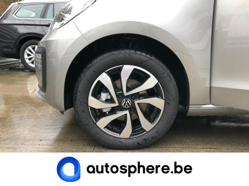 Volkswagen Up! ! Active - 12