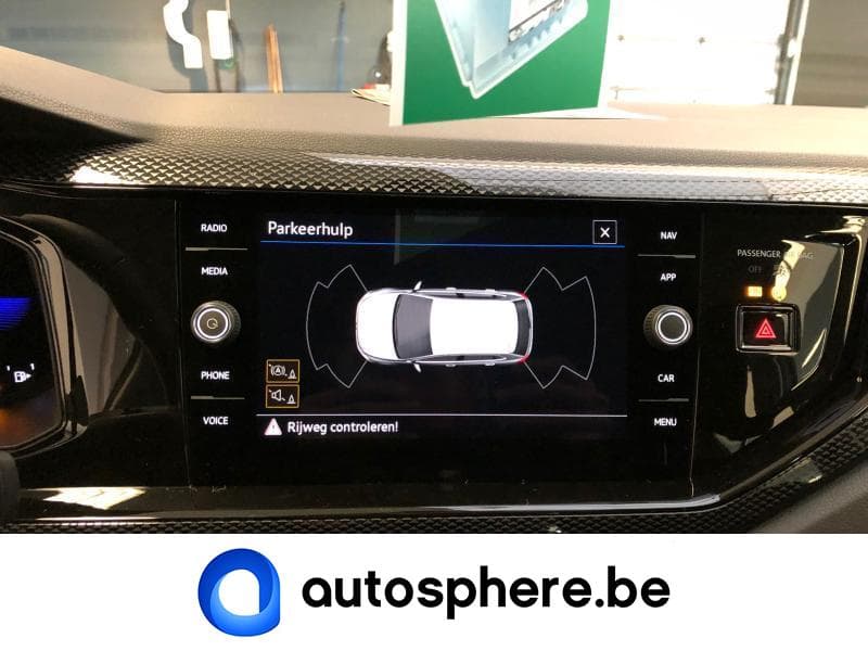 Volkswagen Polo Life - 21