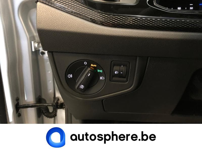Volkswagen Polo Life - 10