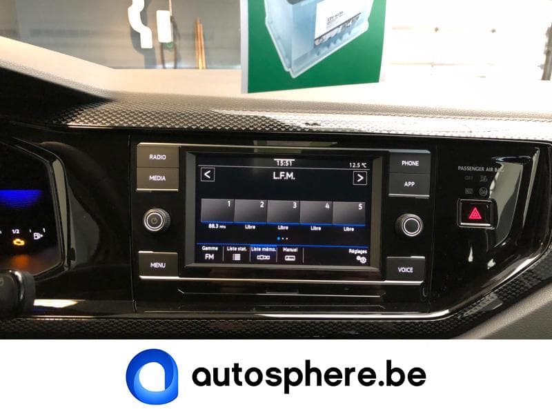 Volkswagen Polo Life - 18