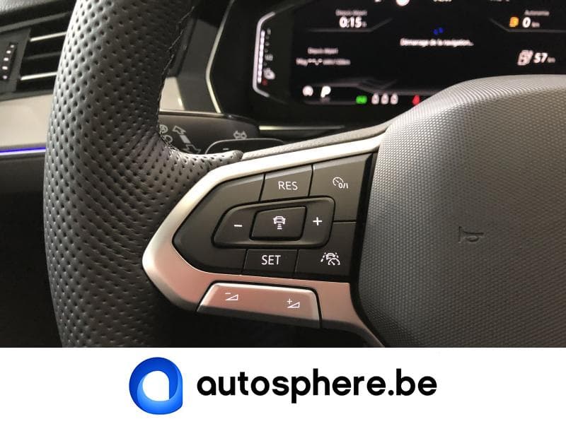 Volkswagen Passat GTE - 19