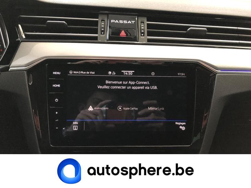 Volkswagen Passat GTE - 32