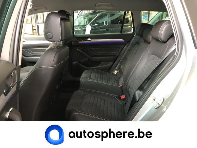 Volkswagen Passat GTE - 13