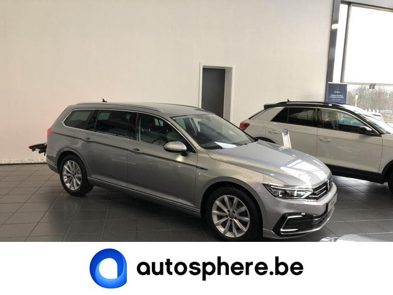 Volkswagen Passat GTE - 4