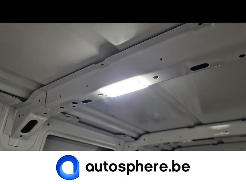 Volkswagen Crafter Fourgon L4H3 - dispo fin septembre - 15