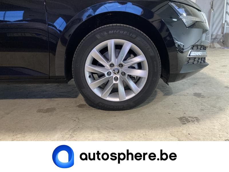 Skoda Superb Disponible de suite - 12