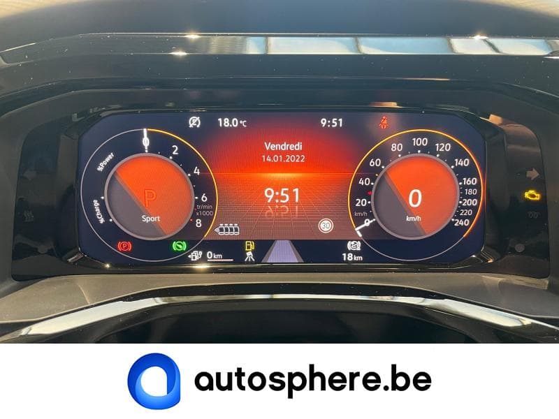 Volkswagen T7 Multivan STYLE*HYBRIDE*6PLACES++++ - 15
